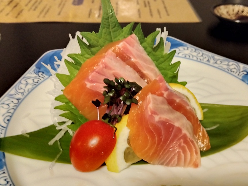 信州サーモンの刺身