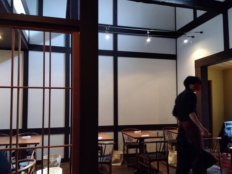ひがし茶屋街武右衛門店内