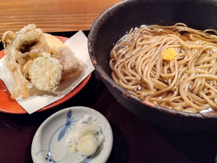 ひがし茶屋街武右衛門野菜天そば