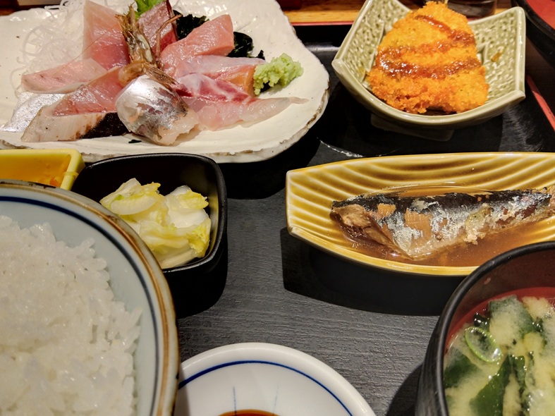 お刺身定食