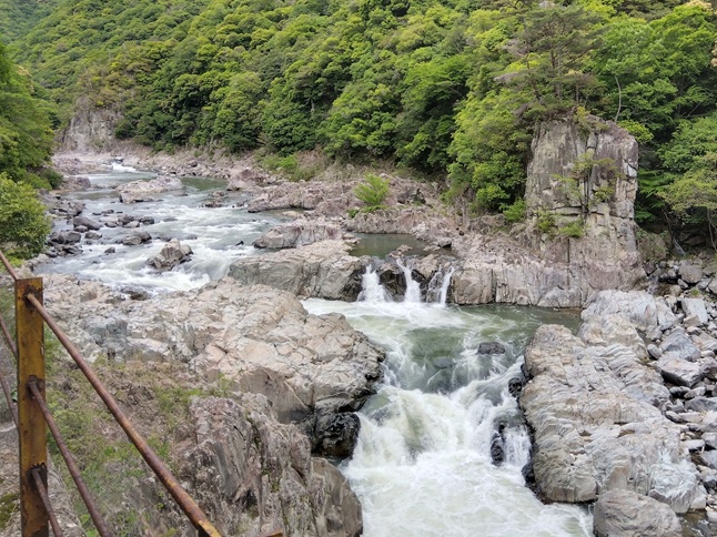 武庫川渓谷の溝滝