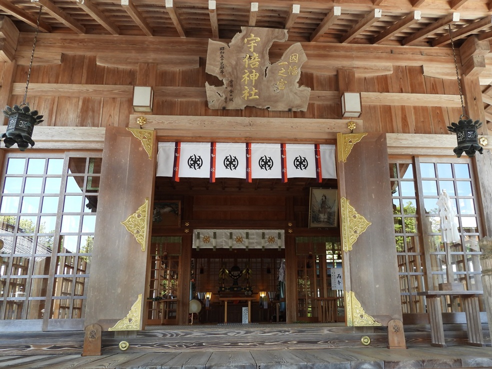 宇部神社社殿